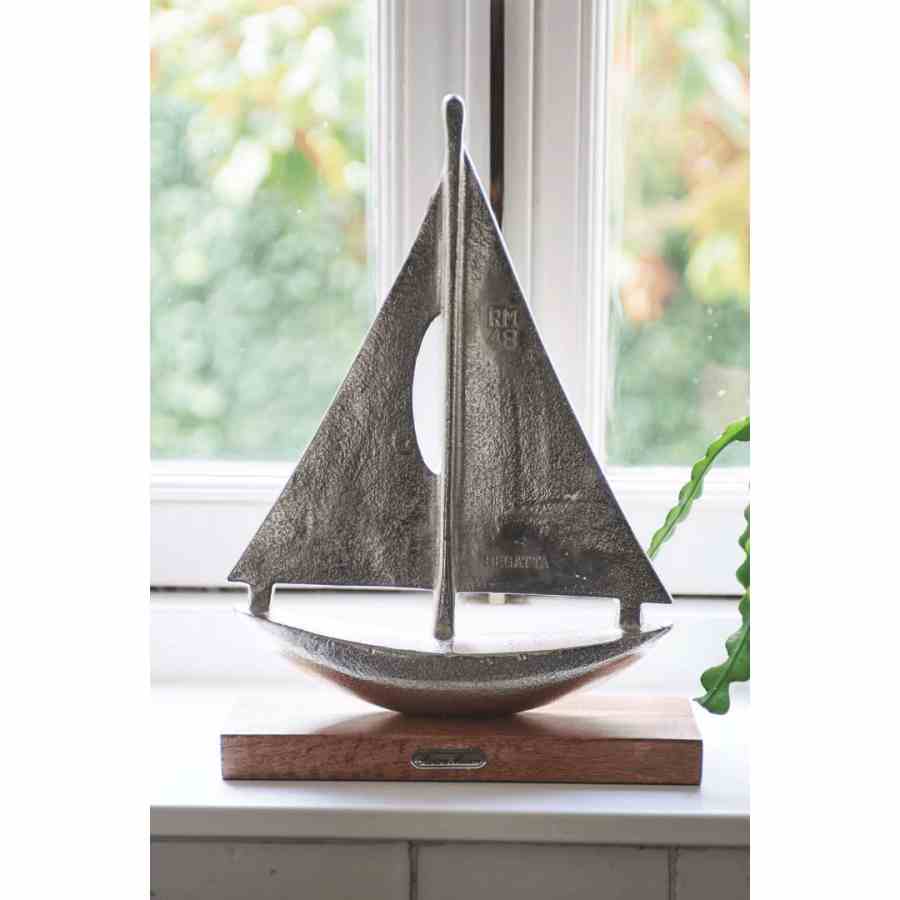 Sail Away Yacht