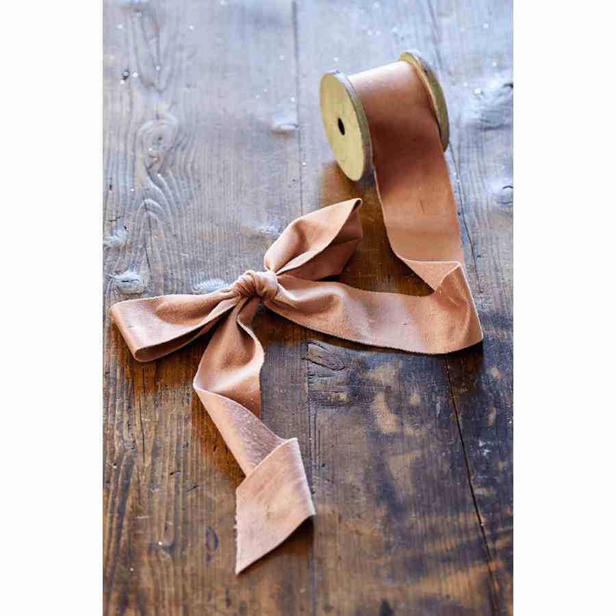 Fabulous Velvet Ribbon powdery pink