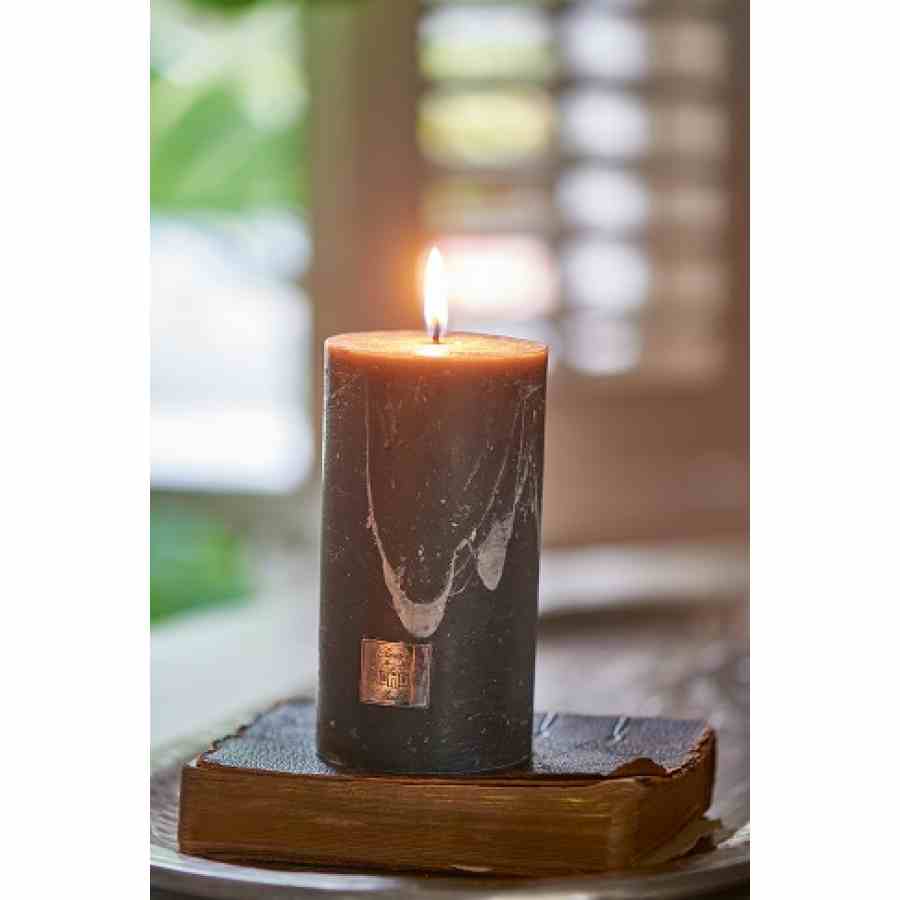 Rustic caviar candle 13x7