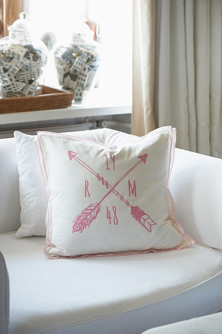 1948 RM PILLOW COVER WHITE/PINK 5050