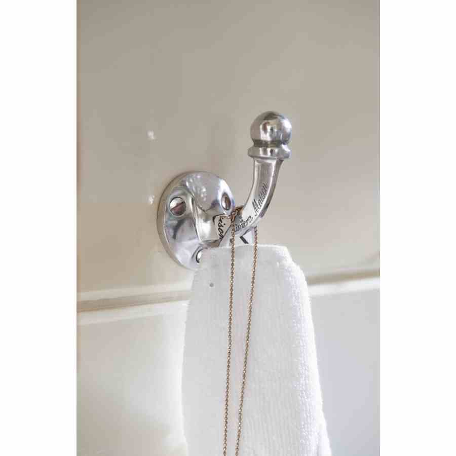 Classic Cloth Hook