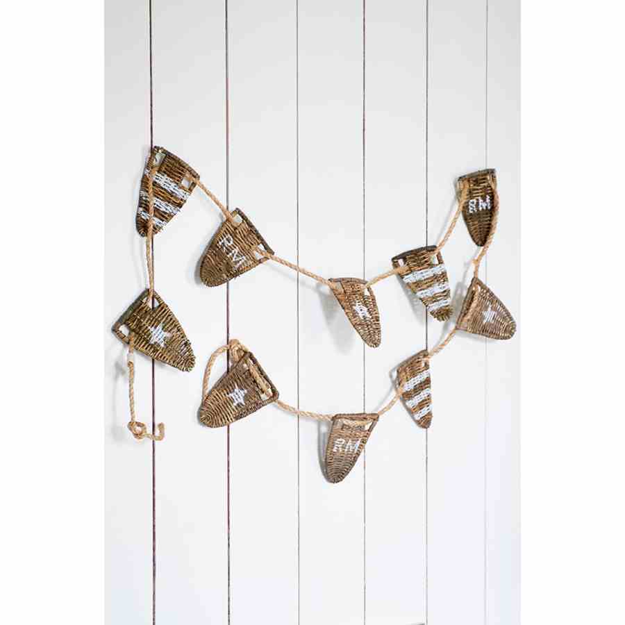 Rustic Rattan Flags
