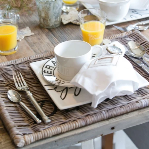 Rustic Rattan Placemat Diner black