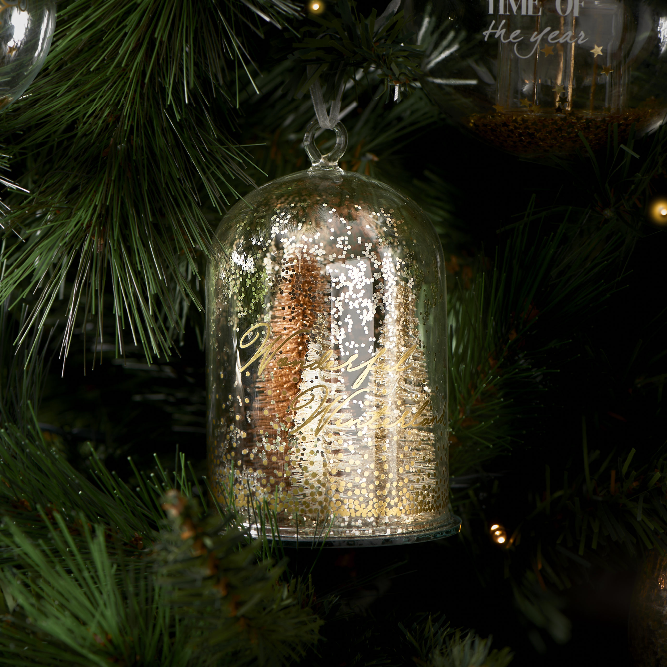 Pretty Christmas Trees Orn. copper