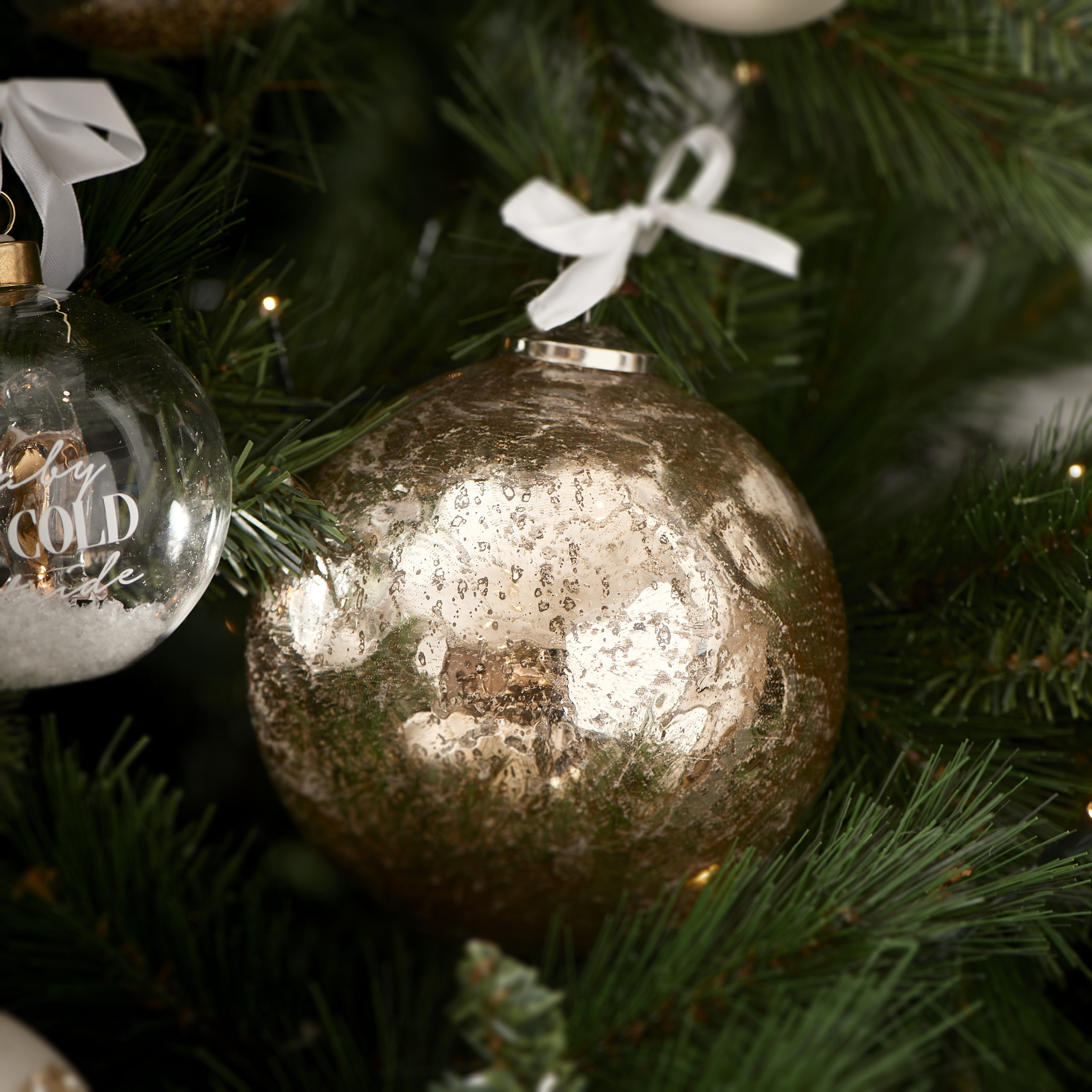Antique Christmas Ornament chmp D15