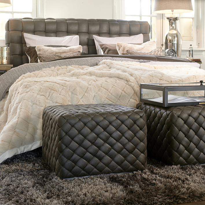 Room 48 Footstool 60x60, pellini, espresso - Bilde 2