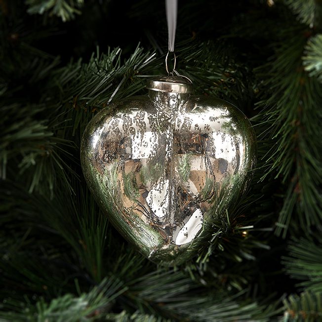 Merry Christmas Heart Ornament silv