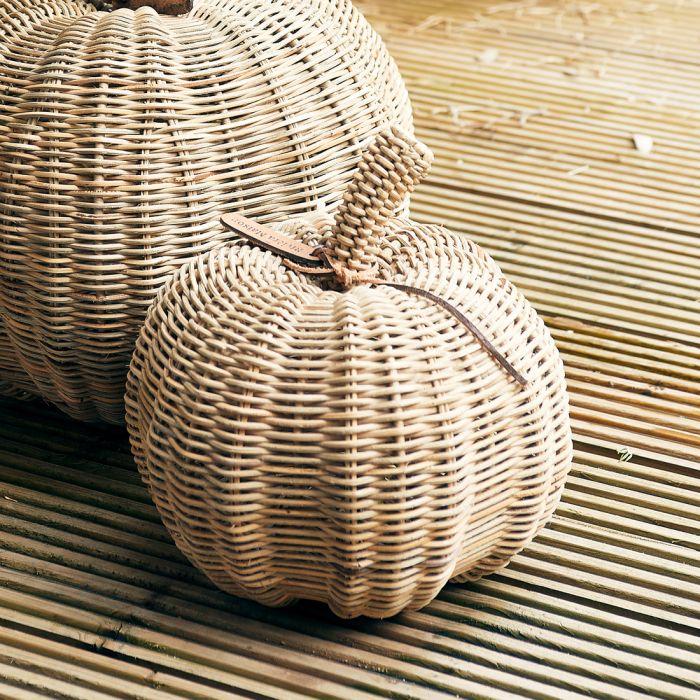 Rustic Rattan Pumpkin S