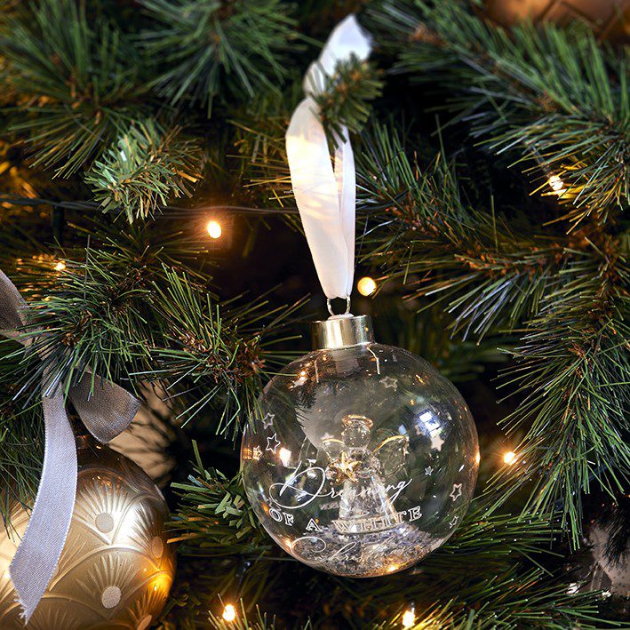 Sweet Angel Ornament Dia 10