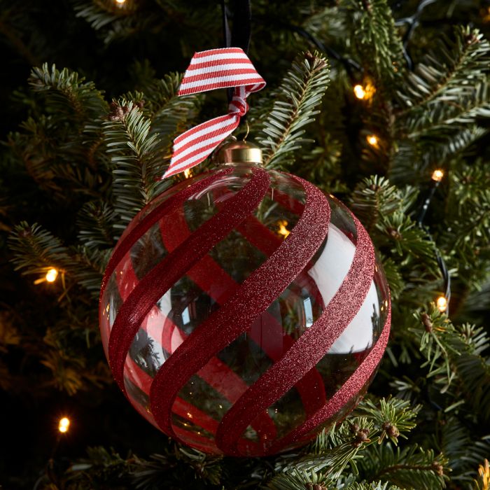 Glitter & Celebrate Ornament Dia 15