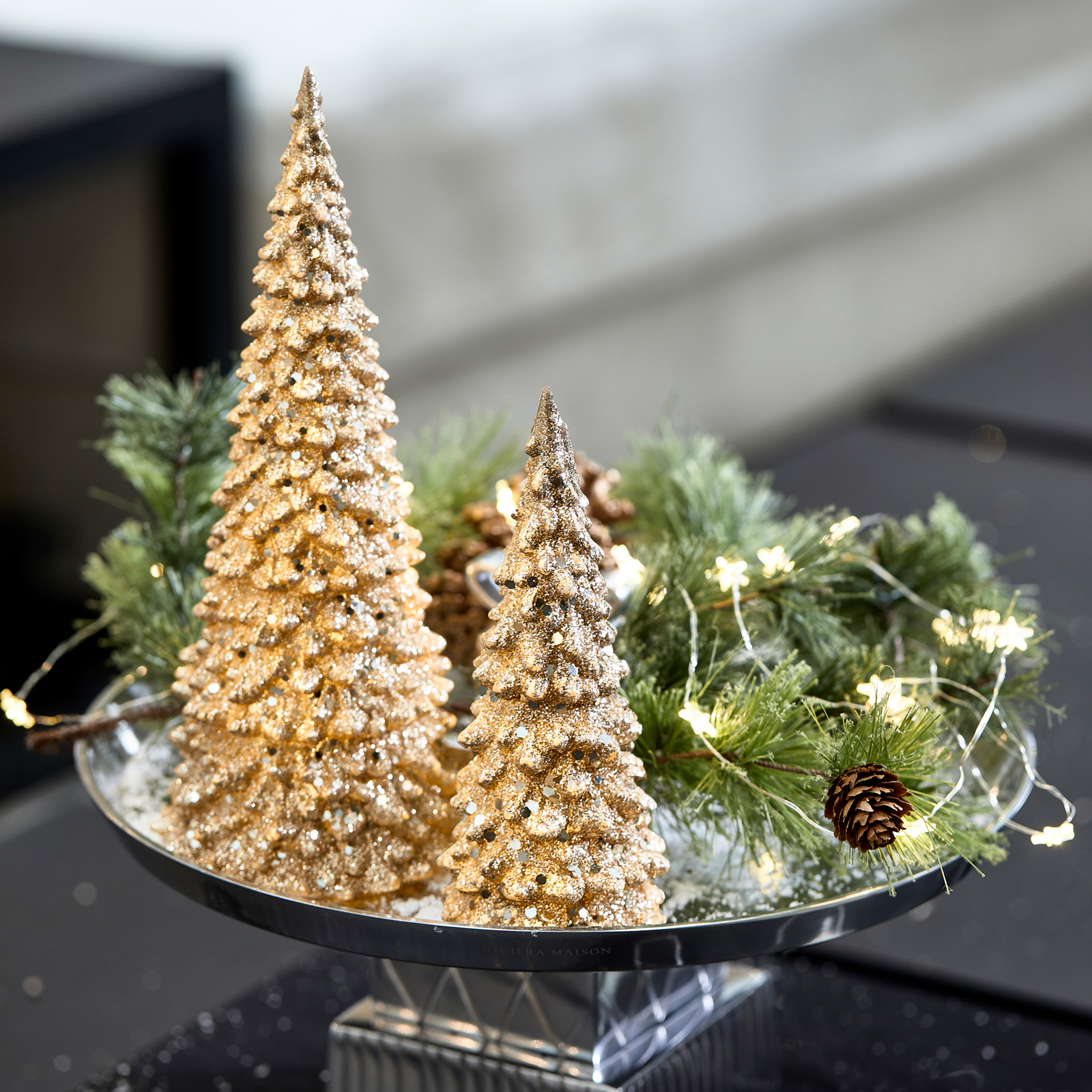 Sparkling Christmas LED Tree gold L