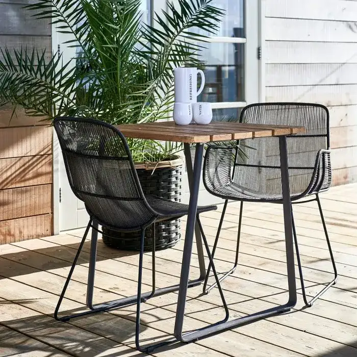 Antigua Outd Bistro Table 70x70