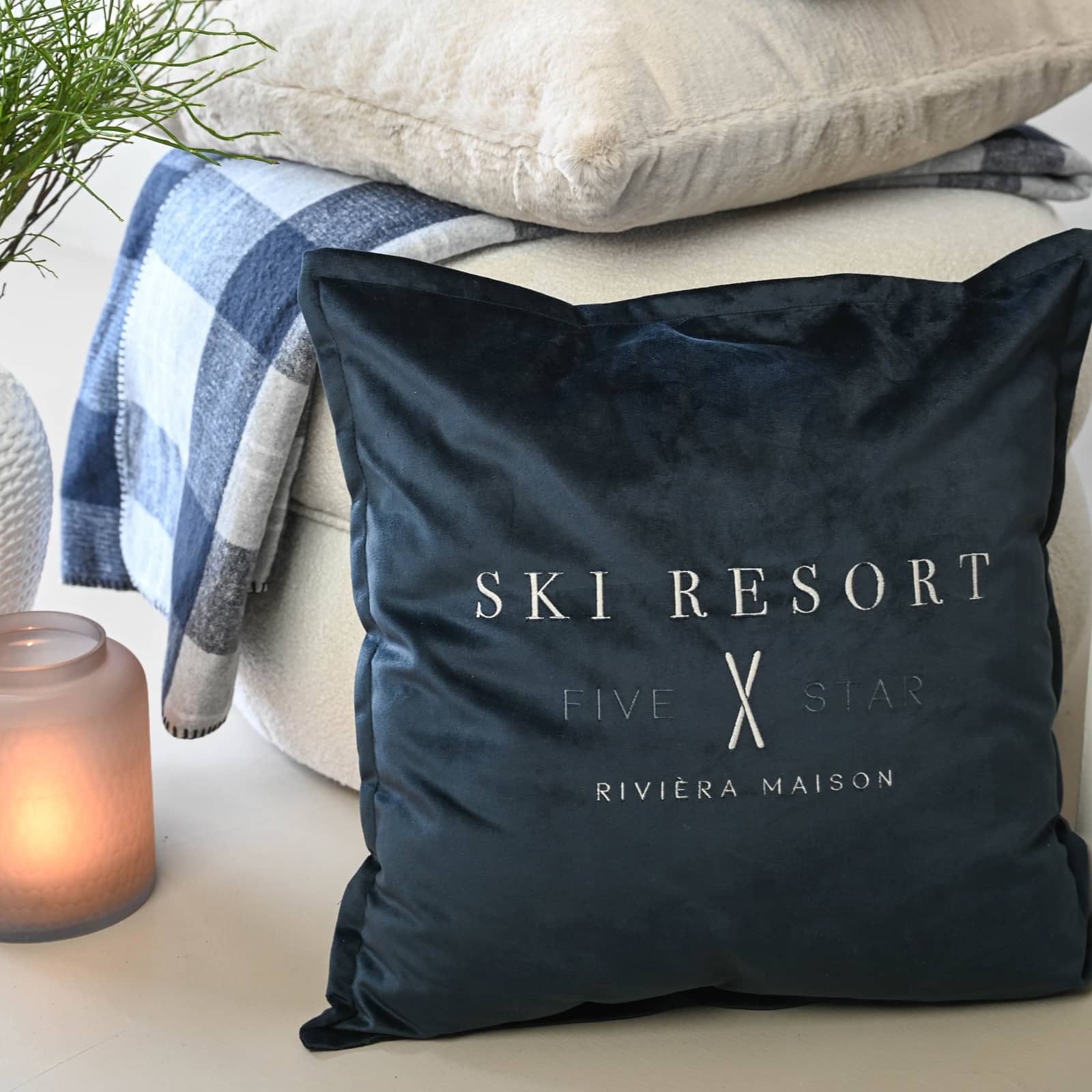 RM Ski Resort Pillow Cover 50x50 - Bilde 2