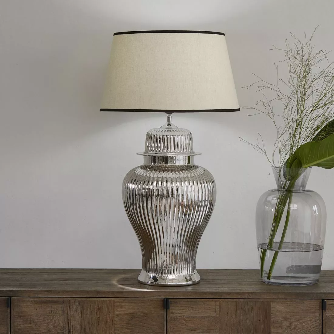 RM Eugénie Table Lamp - Bilde 3