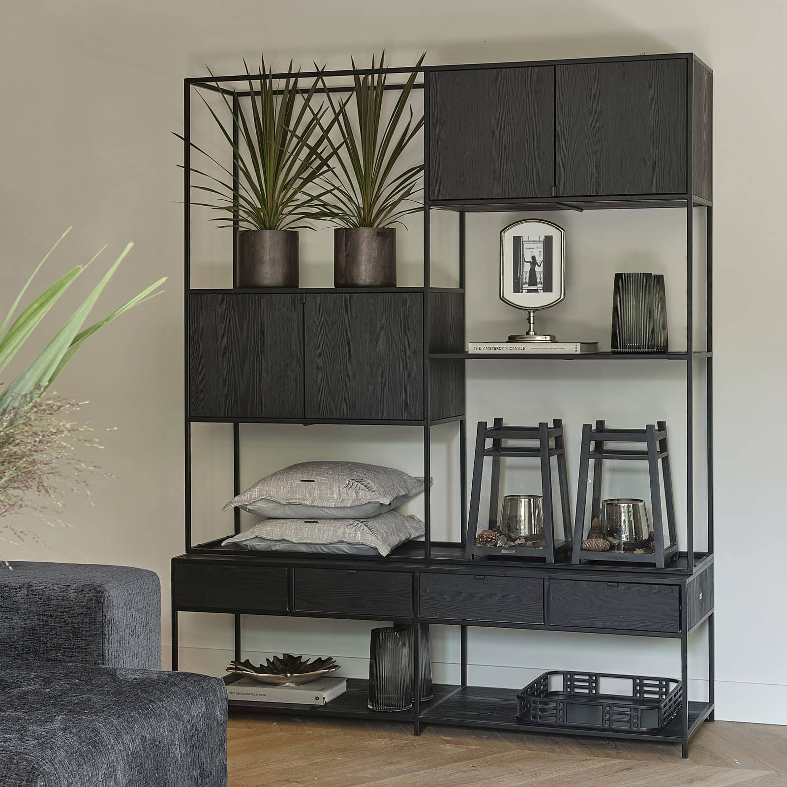 The Bobby Wall Cabinet - Bilde 2