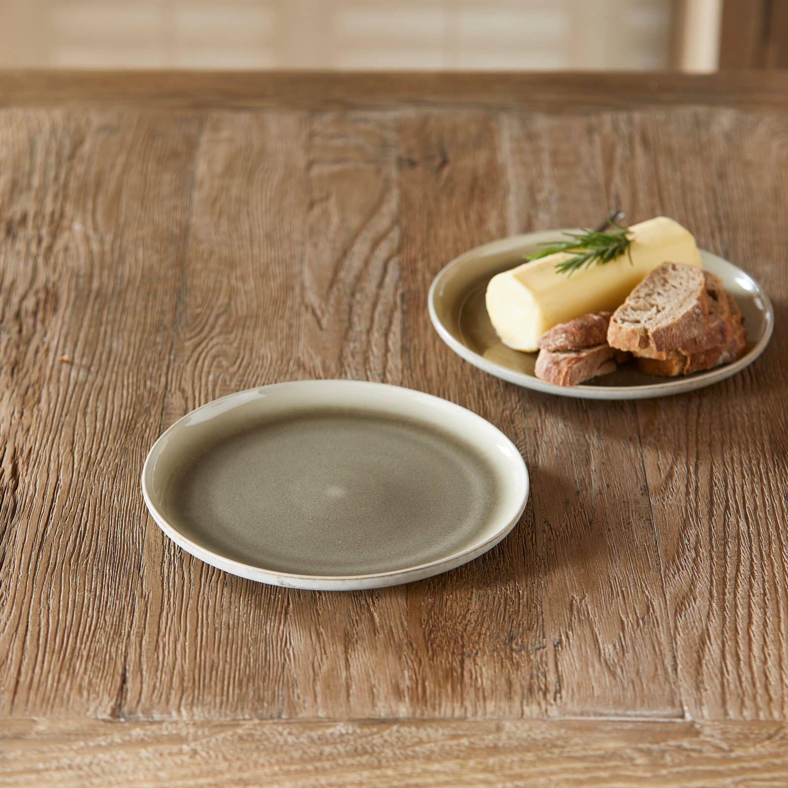 Sevran Dinner Plate green