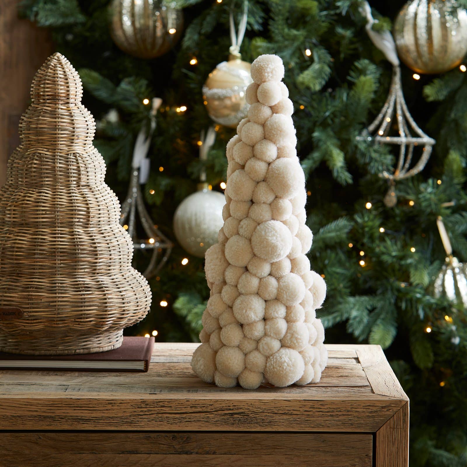 RM Pom Pom Christmas Tree S