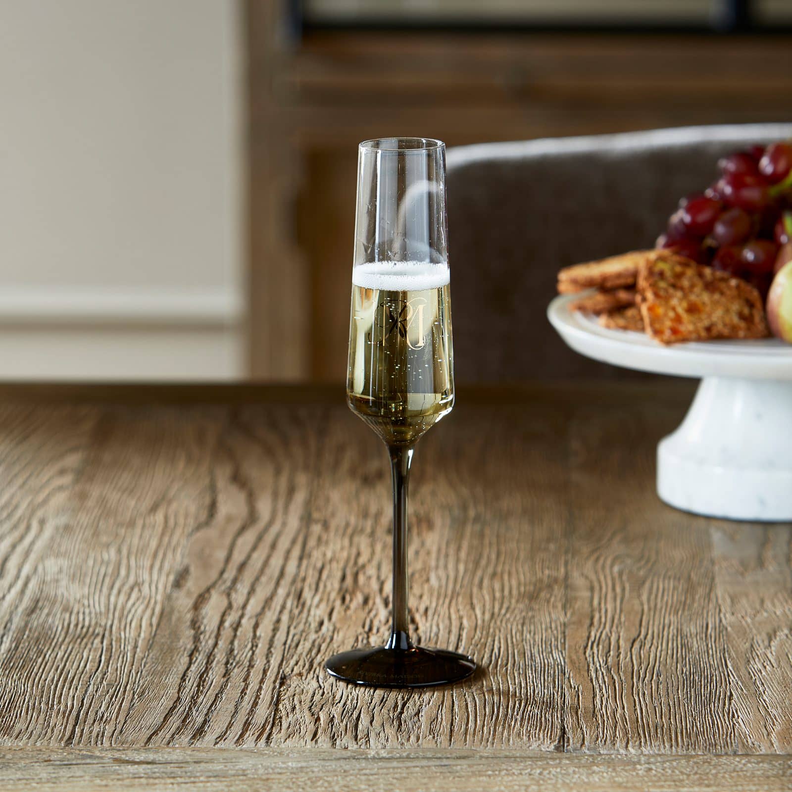 RM Aura Bubbles Glass