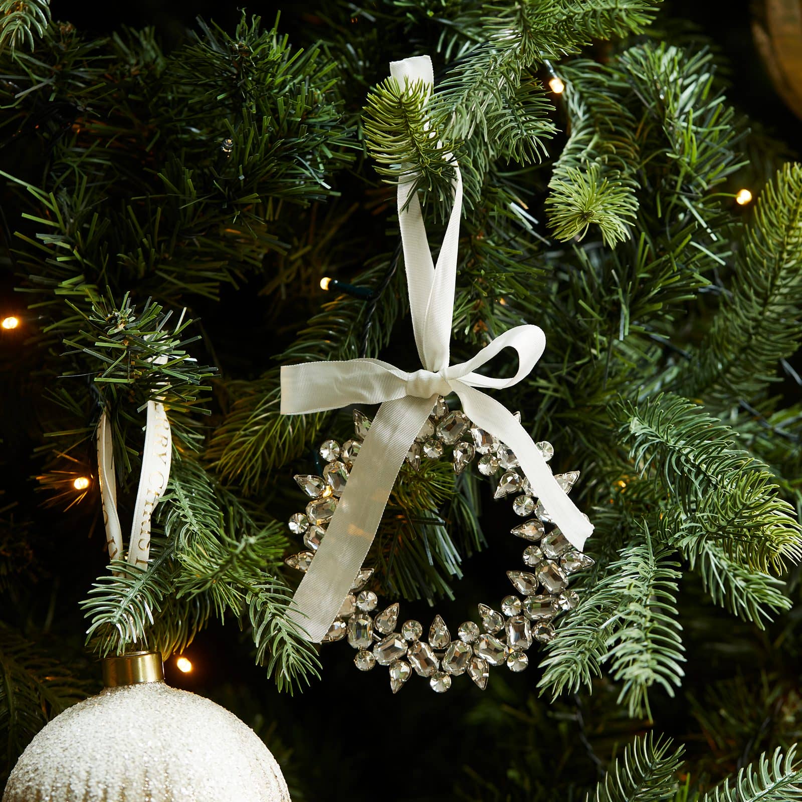 Shimmering Wreath Ornament