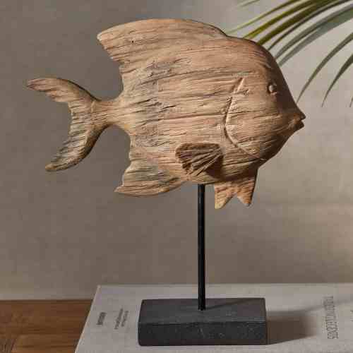 RM FISH STATUE L