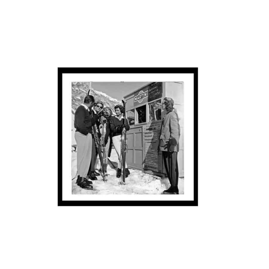 Bilde av Glass picture w/frame ticket office Val d'Isere