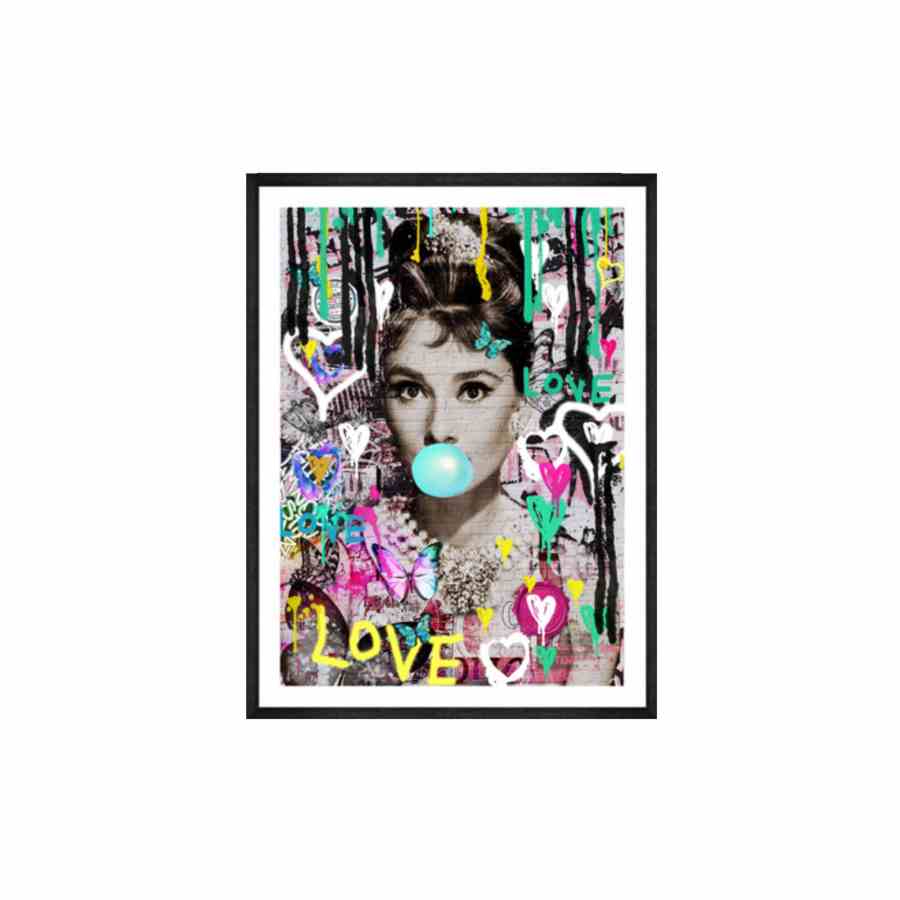 Bilde av Glass picture w/frame Street art Audrey Hepburn