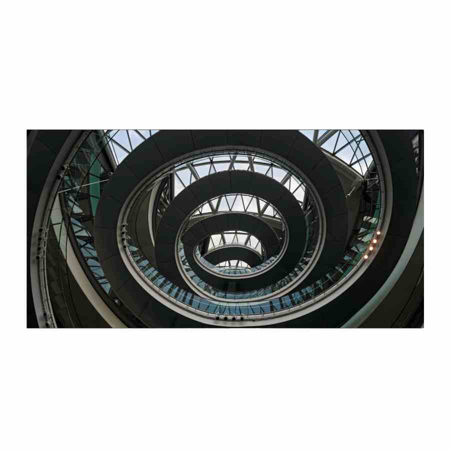 Bilde av Glass picture City Hall London Spiral Staircase 90cm x180cm