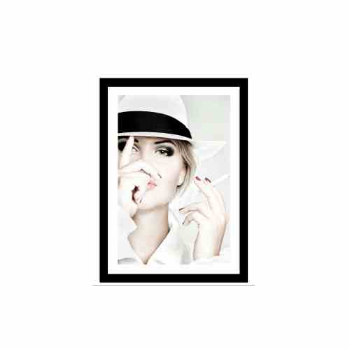 Bilde av Glass picture w/frame sexy woman with cigarette