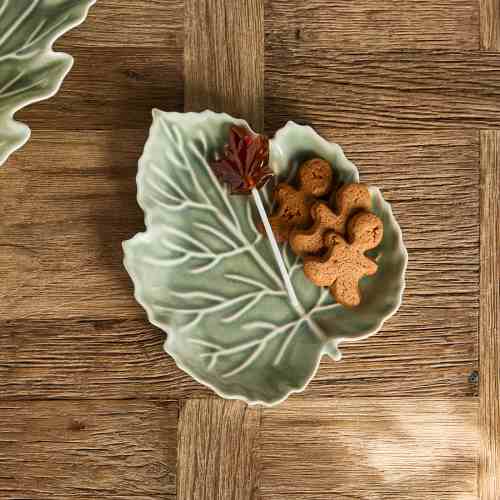 Autumn Leaf Plate M