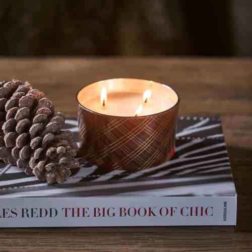 RM Classic Tartan Scented Candle