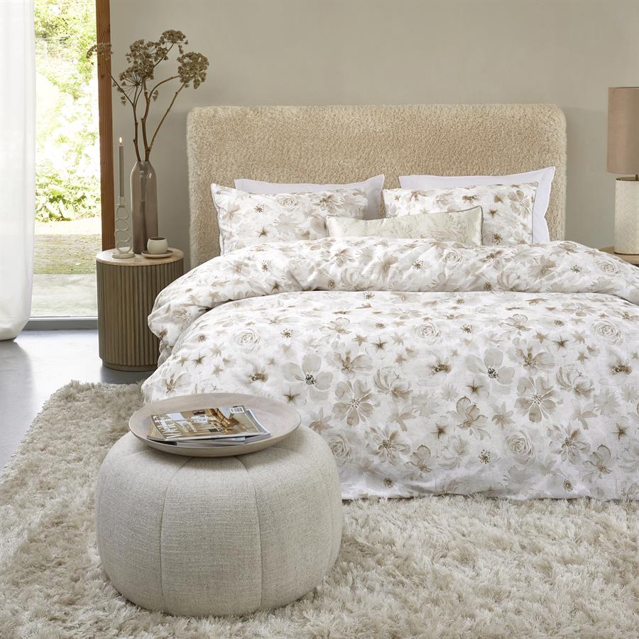 Villanova End Table - Bilde 13