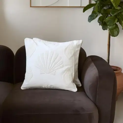 Sandy Shell Pillow 50x50