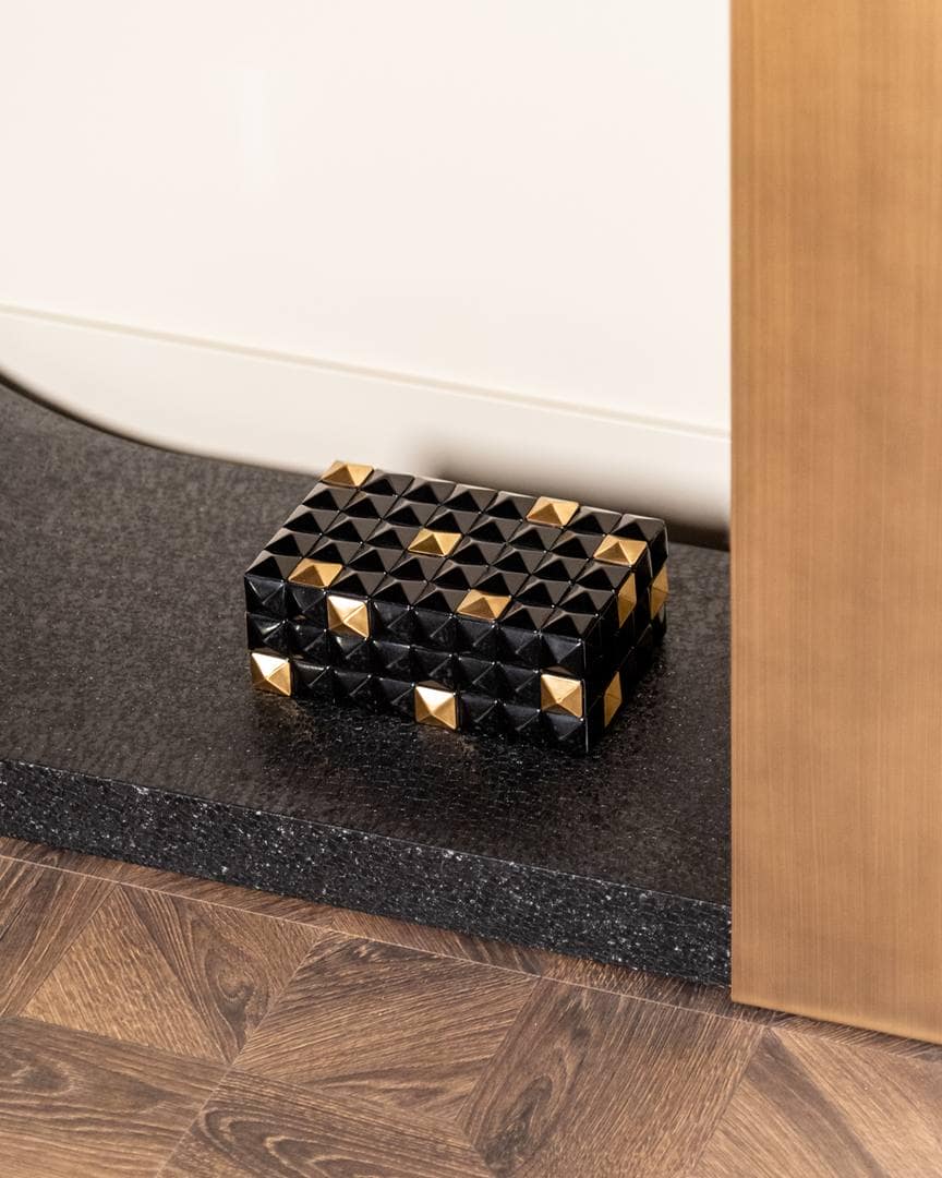 Console Alexander Jones black/gold (Bazel) - Bilde 11